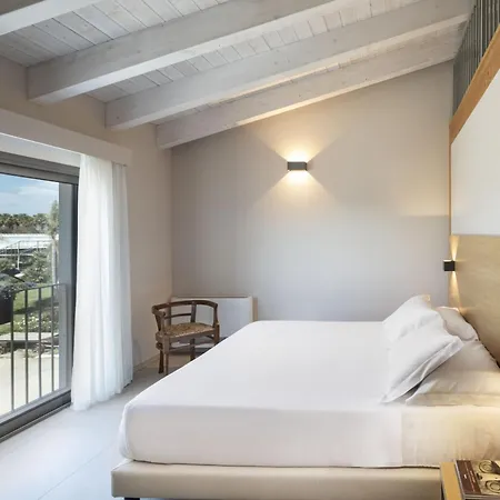 Ros'e Mari Hotel