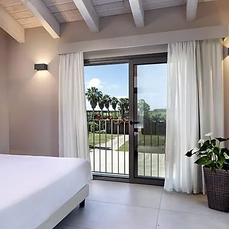 Ros'e Mari 4* Oristano