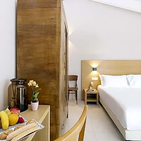 Ros'e Mari 4* Oristano