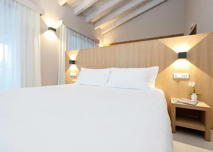 Ros'e Mari 4* Oristano